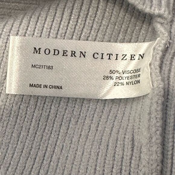 Modern Citizen Anika Cross-Front Sweater - Picture 5 of 6